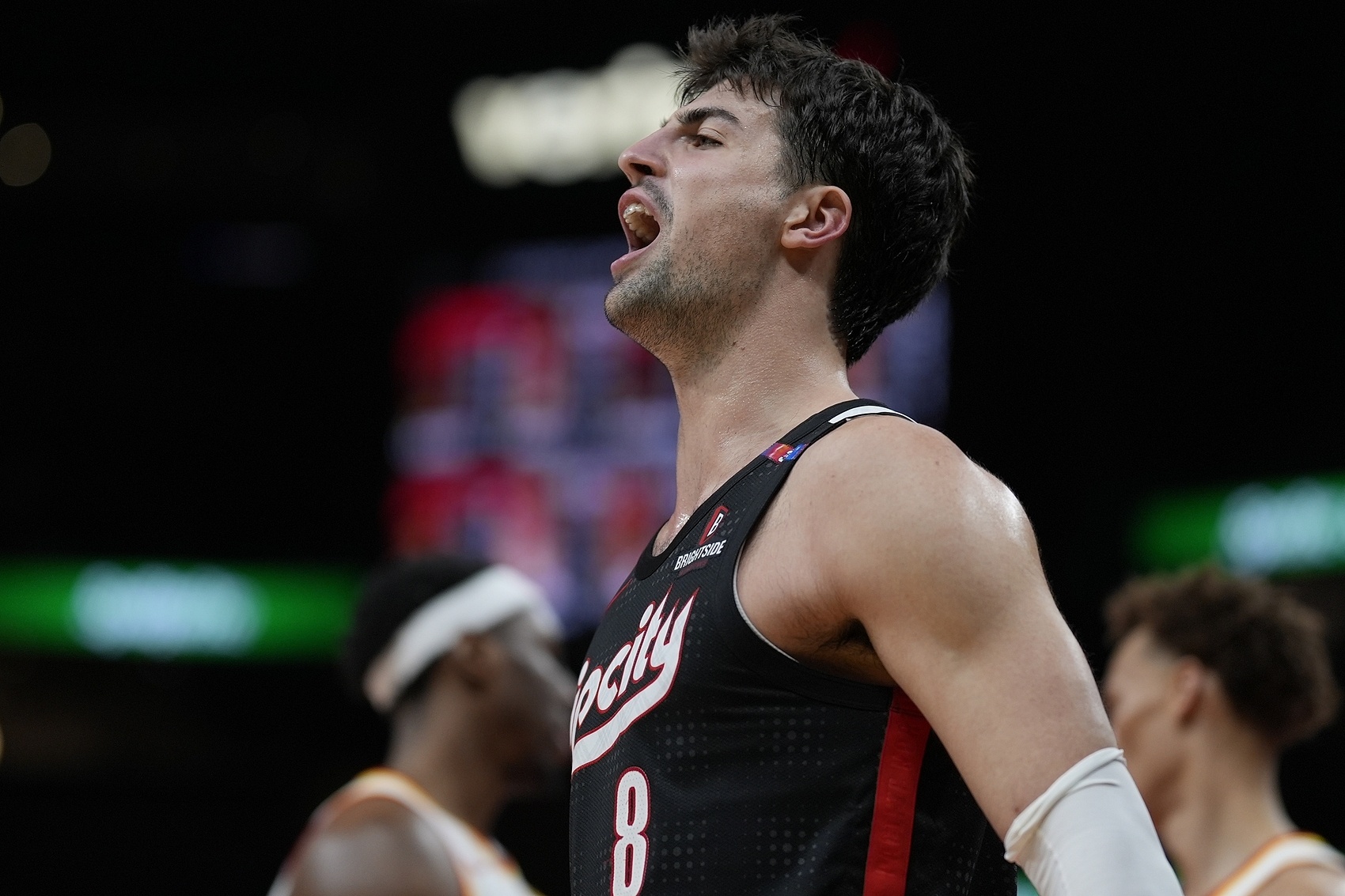 34名NBA球星乱斗欧锦赛🧐东皇小丑怪兽领衔 一队有5人 高塔林立