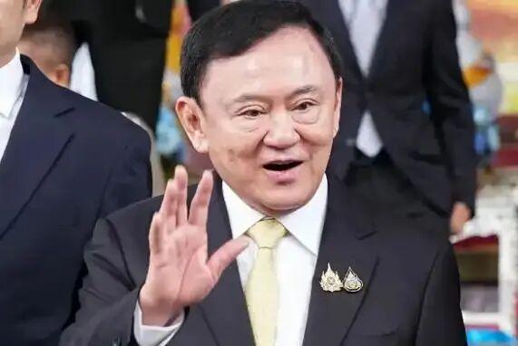 FIFA世俱杯官网-泰国产生新总理，此前一天他信又跑了！