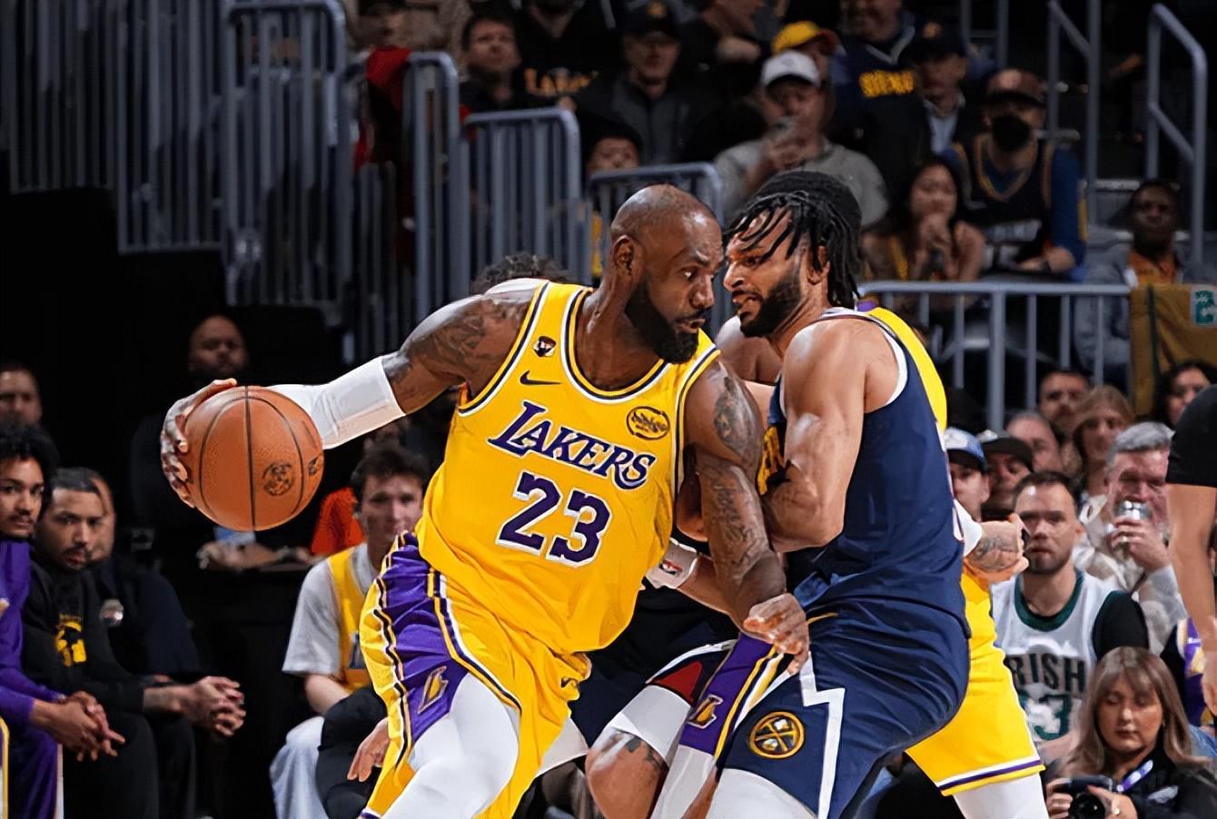 世俱杯-艾顿伤退！湖人16分大逆转，詹姆斯创2大NBA神迹，东契奇大号三双