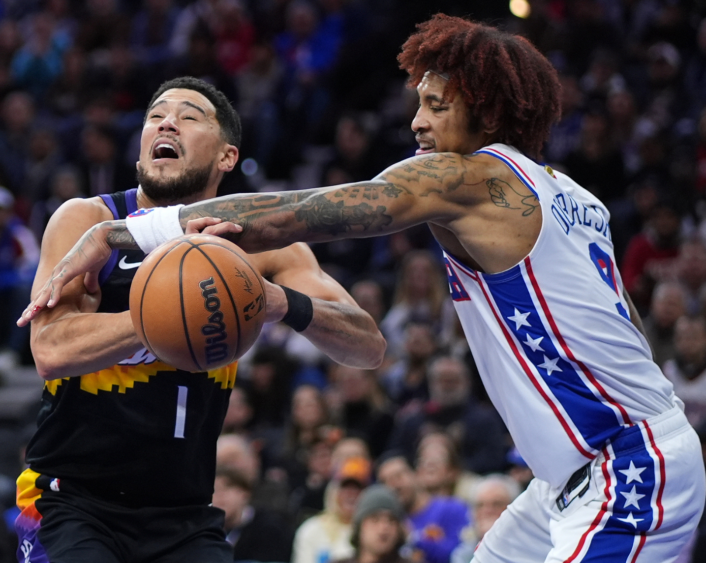 线上投注-太阳反超湖人升西部第六！布克27+4引6人上双 马克西25中7狂打铁