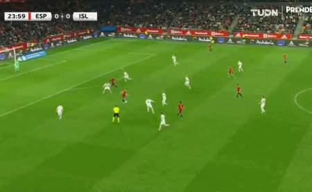 1648593083913030472.gif 国际足联俱乐部世界杯-【热身赛】莫拉塔萨拉维亚双响 西班牙5比0大胜冰岛